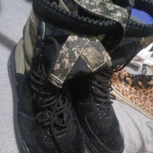 Nike SF AIR FORCE ONE HIGHTOP CAMO